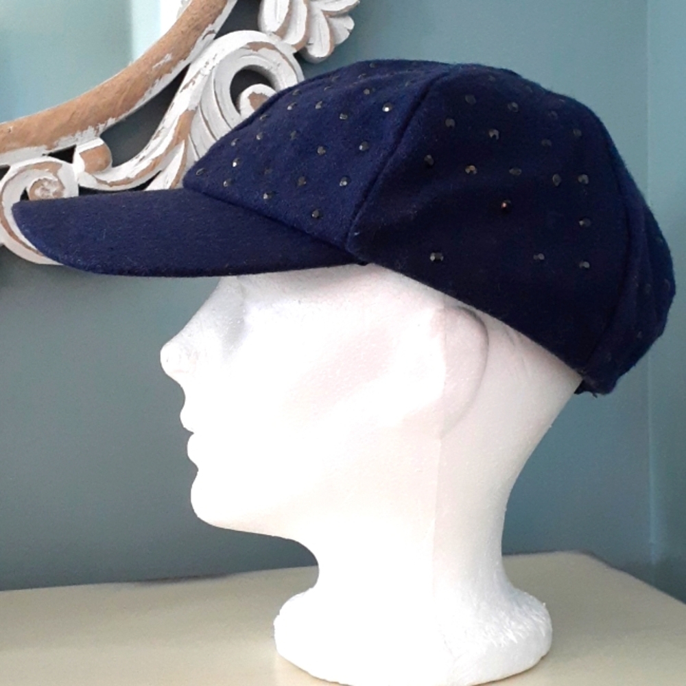 % Pair of embellished brimmed caps - studs & crystals! - Picture 10 of 14